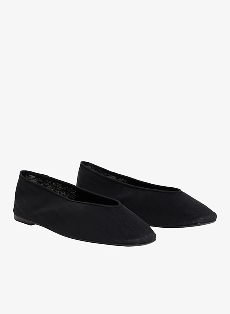 CALVIN KLEIN Liliana Ballerinas